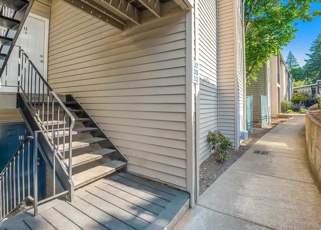 Property at Quail Ridge Apartments - 4735 SW Luradel St, Portland, OR, 97219, 1 bed, 1 bath, [object Object]