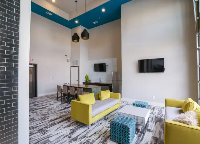 Property at Douglas Heights - Per Bed Lease - 423 E Martin Luther King Blvd, Chattanooga, TN, 37403, 3-4 beds, 3-4 baths, [object Object]