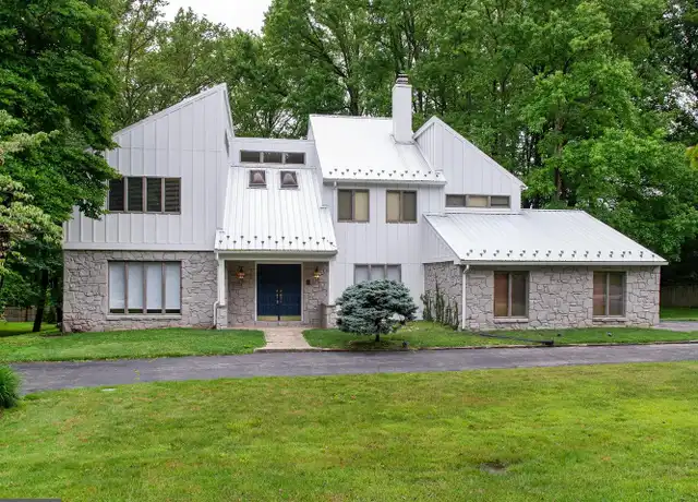 Property at 880 Roscommon Rd, Bryn Mawr, PA, 19010, 4 beds, 3.5 baths, [object Object]