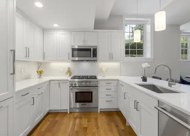Property at 1248 Beacon St #1, Brookline, MA, 02446, 3 beds, 2.5 baths, [object Object]