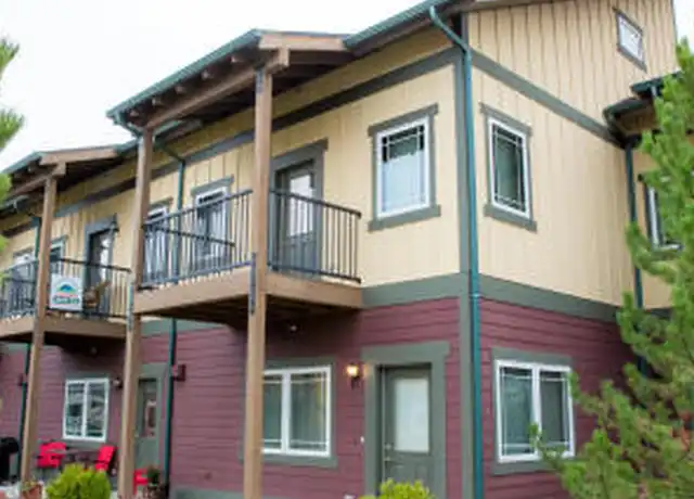 Property at 528 Silverleaf Dr, Whitefish, MT, 59937, 2 beds, 2.5 baths, [object Object]