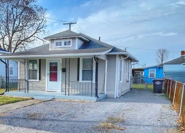 Property at 910 Lamont St, Kingsport, TN, 37664, 2 beds, 1 bath, [object Object]