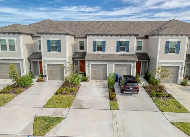 Property at 31718 Blue Passing Loop, Wesley Chapel, FL, 33545, 3 beds, 2.5 baths, [object Object]