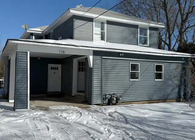 Property at 116 Center St Unit 2, Crystal Lake, IL, 60014, 3 beds, 1 bath, [object Object]
