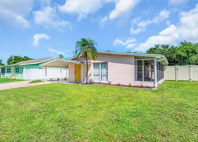 Property at 3111 Bayshore Gardens Pkwy, Bradenton, FL, 34207, 2 beds, 2 baths, [object Object]