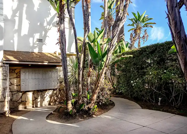 Property at Ambrose Garden Apartments - 4440 Ambrose Ave, Los Angeles, CA, 90027, 1 bed, 1 bath, [object Object]