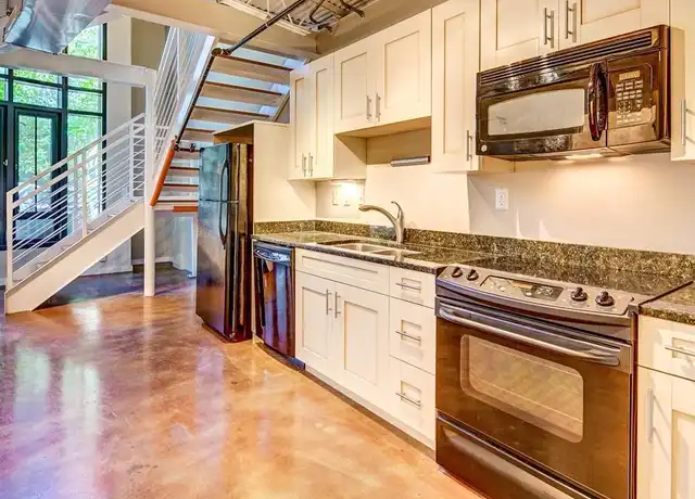 Property at 415 Saint Pauls Blvd #109, Norfolk, VA, 23510, 1 bed, 2 baths, [object Object]
