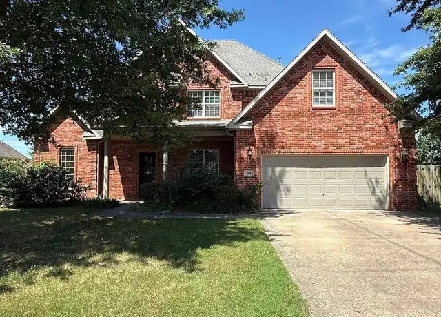 Property at 609 N Tournament Dr, Fayetteville, AR, 72704, 4 beds, 2.5 baths, [object Object]