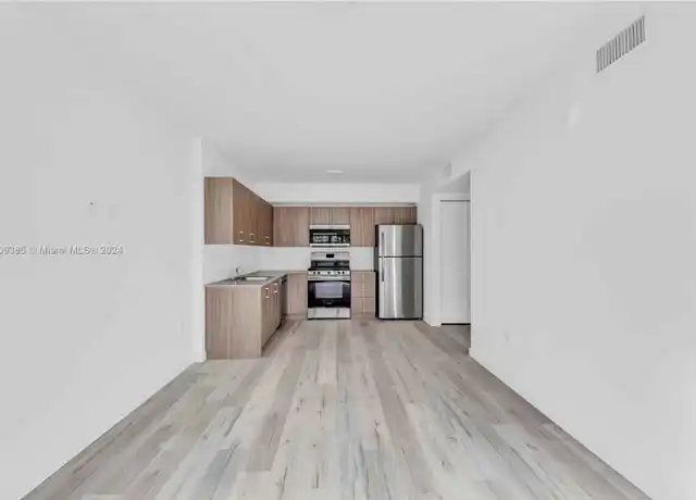 Property at 175 NW 160th St, Miami, FL, 33169, 2 beds, 2 baths, [object Object]