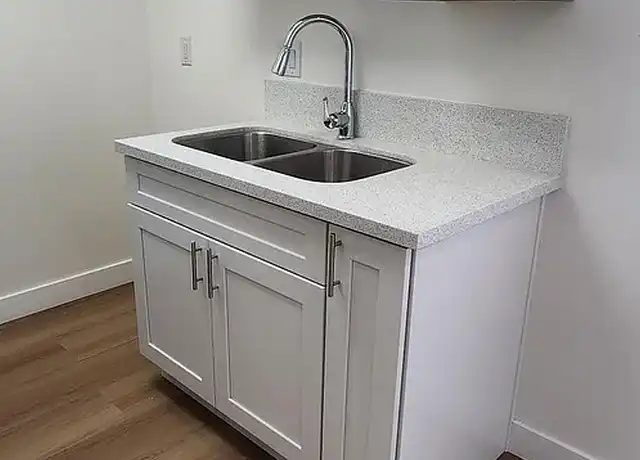 Property at El Sorano Apartments - 4015 W 132nd St, Hawthorne, CA, 90250, 0 beds, 1 bath, [object Object]