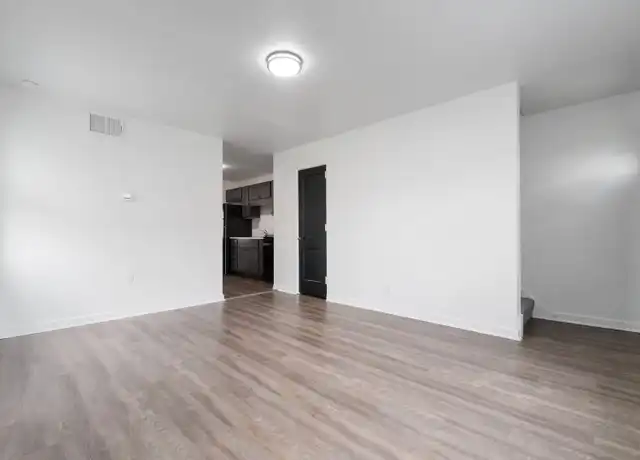 Property at 41 Midland Heights Cir Unit MHH-41B, Midland, PA, 15059, 2 beds, 1 bath, [object Object]