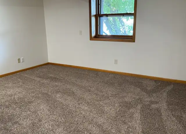 Property at 410 Main St Unit 300, Wild Rose, WI, 54984, 2 beds, 1 bath, [object Object]