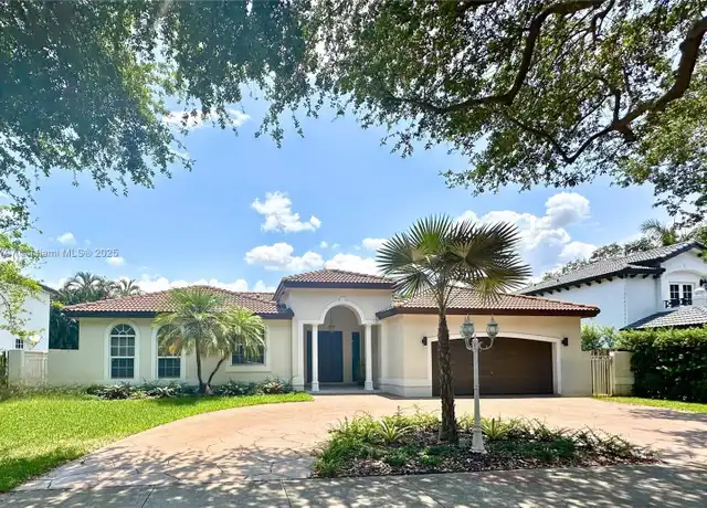 Property at 16211 NW 84th Ct, Miami Lakes, FL, 33016, 4 beds, 2 baths, [object Object]