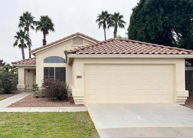 Property at 1965 W Raven Dr, Chandler, AZ, 85286, 3 beds, 2 baths, [object Object]