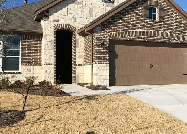 Property at 1565 Stanchion Way, Weatherford, TX, 76087, 3 beds, 2 baths, [object Object]