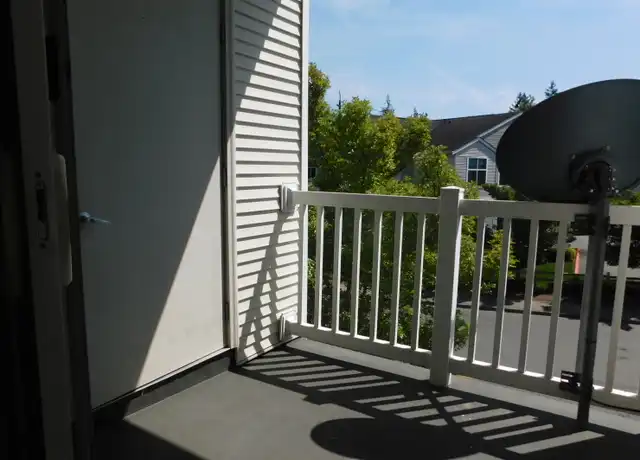Property at 23420 SE Black Nugget Rd Unit A206 1, Issaquah, WA, 98029, 1 bed, 1 bath, [object Object]