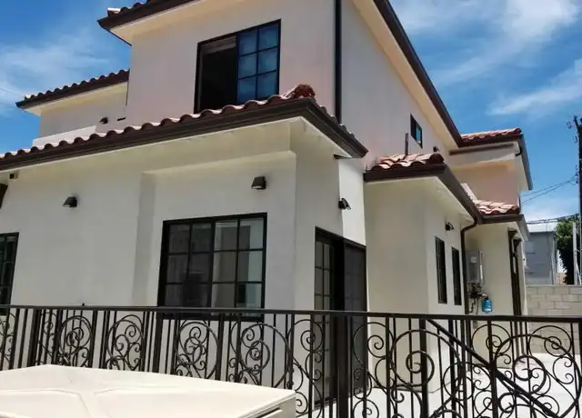 Property at 1433 Franklin St, Santa Monica, CA, 90404, 4 beds, 3 baths, [object Object]