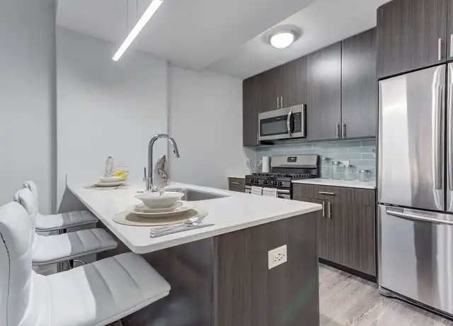 Property at 1325 N Wells Apartments - 1325 N Wells St, Chicago, IL, 60610, 2 beds, 2-2.5 baths, [object Object]