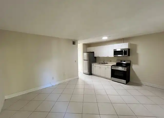 Property at 612 NE 29th Dr Unit 3, Wilton Manors, FL, 33334, 1 bed, 1 bath, [object Object]