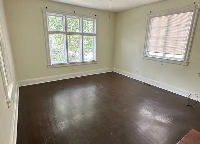 Property at 614 S 8th St Unit 1, Springfield, IL, 62703, 1 bed, 1 bath, [object Object]