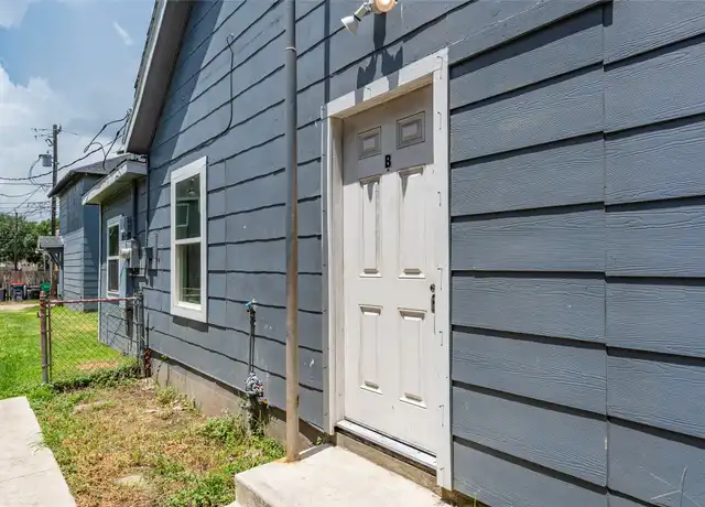 Property at 2801 Virginia St Unit B, Baytown, TX, 77520, 3 beds, 1 bath, [object Object]
