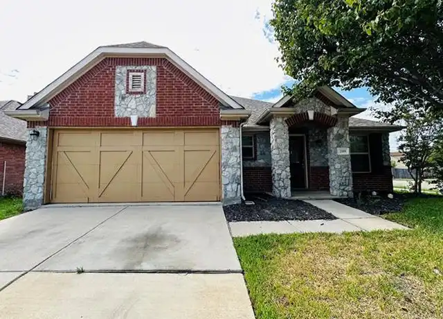 Property at 209 Serenade Ln, Euless, TX, 76039, 3 beds, 2 baths, [object Object]