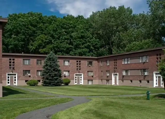 Property at Tivoli Park Apartments - 469 Livingston Ave, Albany, NY, 12206, 1-2 bed, 1 bath, [object Object]