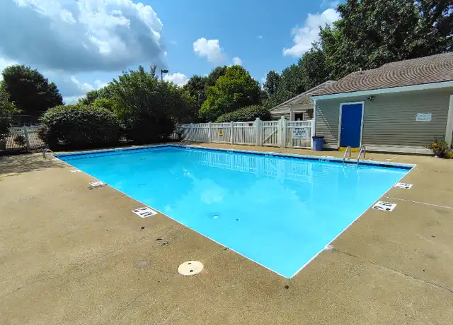 Property at 600 Reusens Rd Unit L123, Lynchburg, VA, 24503, 2 beds, 1.5 baths, [object Object]