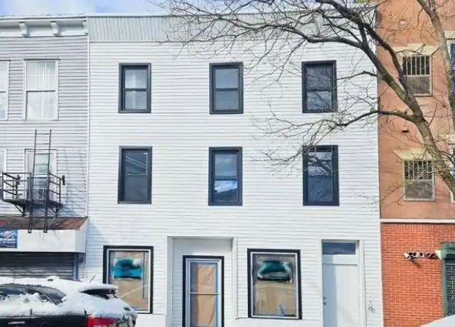 Property at 130 1st St Unit 4, Elizabethport, NJ, 07206, 3 beds, 1 bath, [object Object]