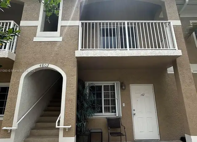 Property at 4802 Washington St #10, Hollywood, FL, 33021, 2 beds, 2 baths, [object Object]