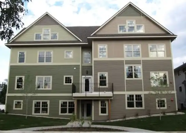 Property at 633 Ontario St SE Unit 105, Minneapolis, MN, 55414, 3 beds, 2 baths, [object Object]