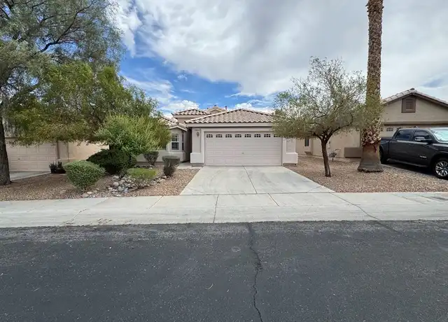 Property at 2271 Smokey Sky Dr, Henderson, NV, 89052, 4 beds, 2 baths, [object Object]