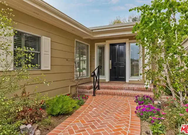 Property at 4211 W Toluca Lake Ln, Burbank, CA, 91505, 3 beds, 3.5 baths, [object Object]