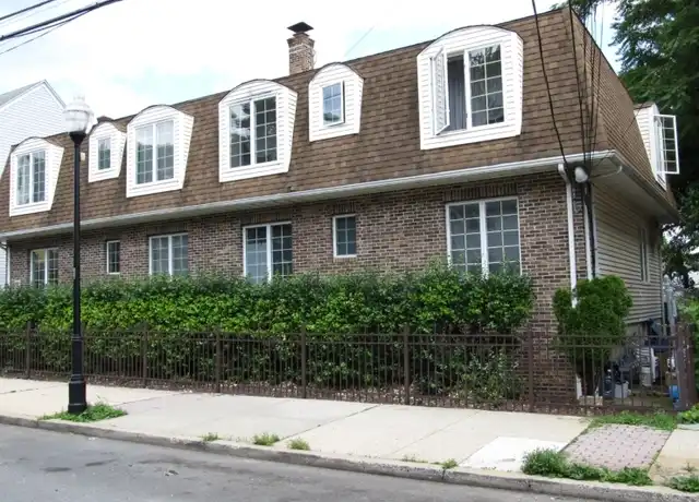 Property at 119 Valley Rd Unit 2B-2B, Clifton, NJ, 07013, 2 beds, 1 bath, [object Object]