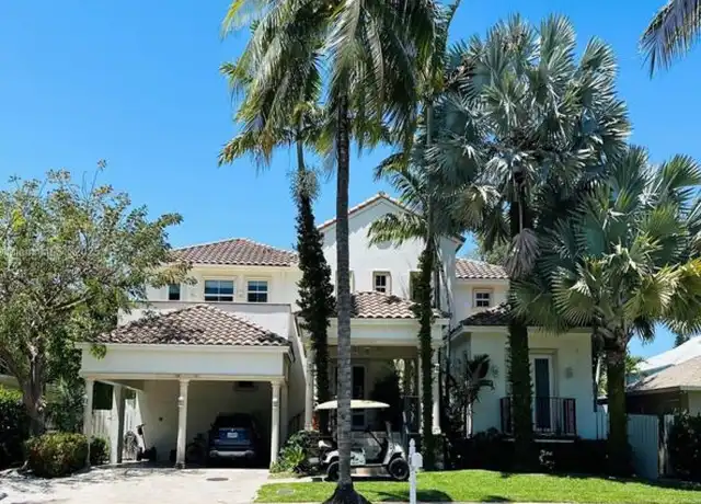 Property at 335 W Enid Dr, Key Biscayne, FL, 33149, 5 beds, 6 baths, [object Object]
