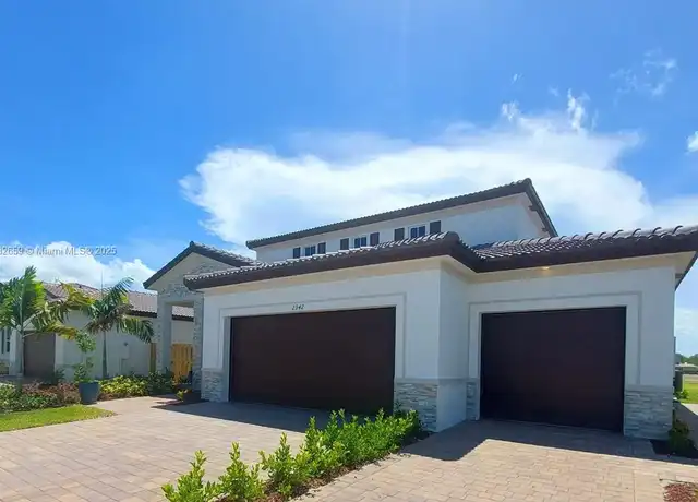 Property at 2942 SE 23rd Ave, Homestead, FL, 33035, 2 beds, 1 bath, [object Object]