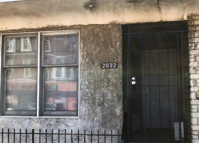 Property at 2032 Edgmont Ave Unit B, Chester, PA, 19013, 2 beds, 1 bath, [object Object]