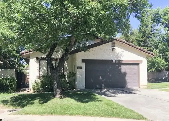 Property at 758 Coffeeberry Ln, Redding, CA, 96003, 3 beds, 2 baths, [object Object]