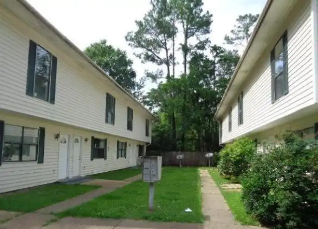Property at 3333 12th Ave, Gulfport, MS, 39501, 2 beds, 2 baths, [object Object]