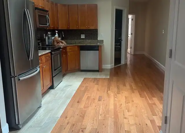 Property at 9 Letitia St Unit 3, Philadelphia, PA, 19106, 2 beds, 1 bath, [object Object]