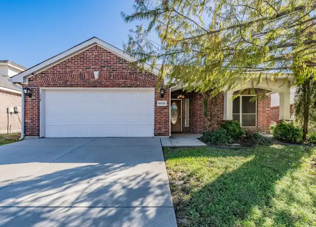 Property at 9040 Weller Ln, Fort Worth, TX, 76244, 3 beds, 2 baths, [object Object]