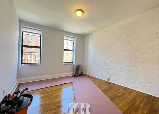 Property at 354 Bay Ridge Pkwy Unit 4D, Brooklyn, NY, 11209, 1 bed, 1 bath, [object Object]