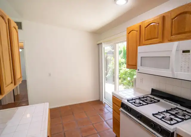 Property at Avenida Olancha 473 - 473 E Avenida Olancha, Palm Springs, CA, 92264, 1 bed, 1 bath, [object Object]