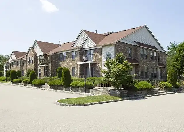 Property at Peachtree Village - 401 Peachtree Vlg, Hackettstown, NJ, 07840, 1-2 bed, 1-2 bath, [object Object]