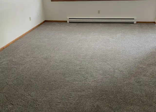 Property at 255 12th Ave S Unit 255/1B, South St Paul, MN, 55075, 2 beds, 1 bath, [object Object]