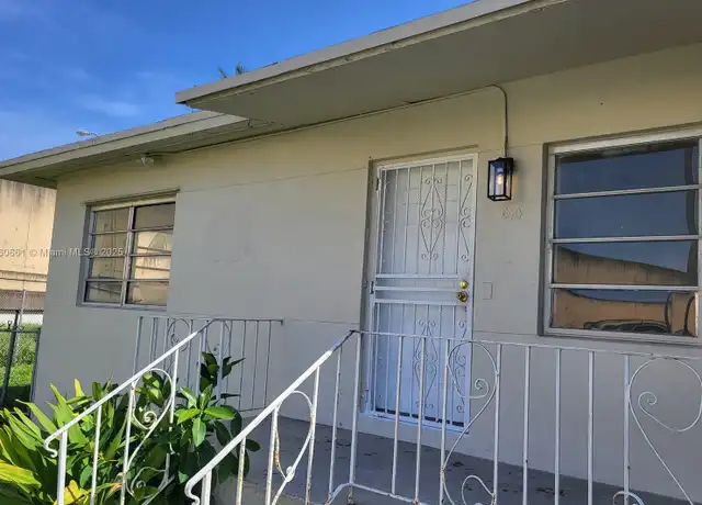 Property at 642 NW 77th St Unit 2, Miami, FL, 33150, 2 beds, 1 bath, [object Object]