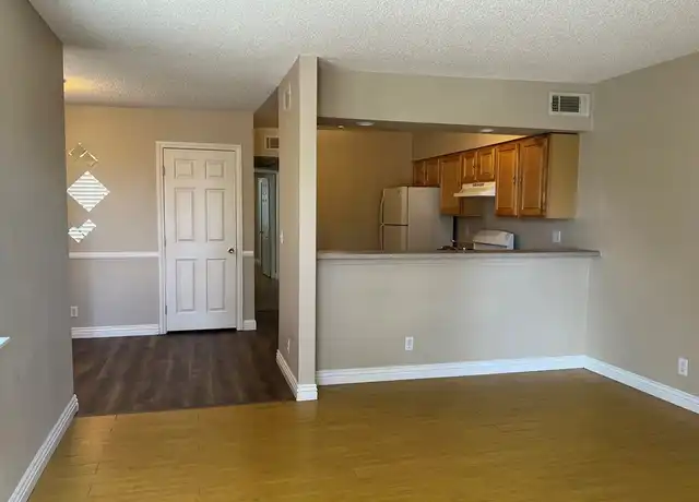 Property at 4280 Tara Ave #3, Las Vegas, NV, 89102, 2 beds, 1 bath, [object Object]