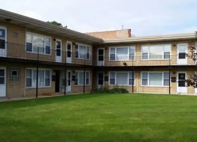 Property at 4329 W 95th St Unit 9, Oak Lawn, IL, 60453, 1 bed, 1 bath, [object Object]