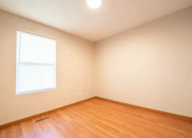 Property at 301 Solon Ct, Dunbar, WV, 25064, 1 bed, 1 bath, [object Object]