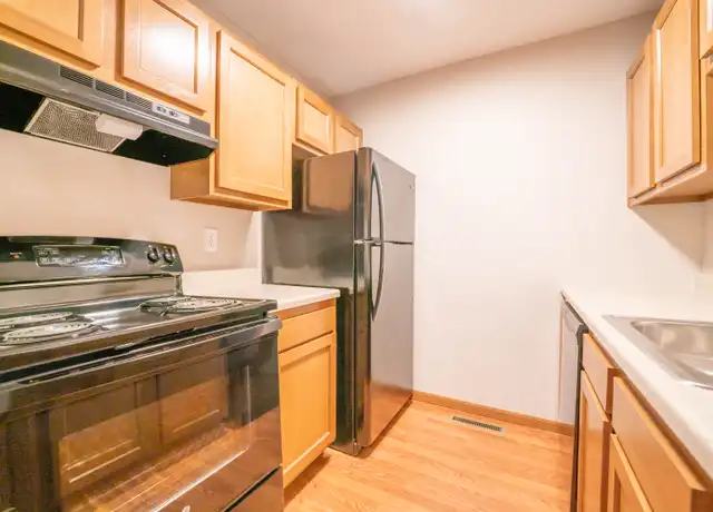 Property at 301 Solon Ct, Dunbar, WV, 25064, 1 bed, 1 bath, [object Object]